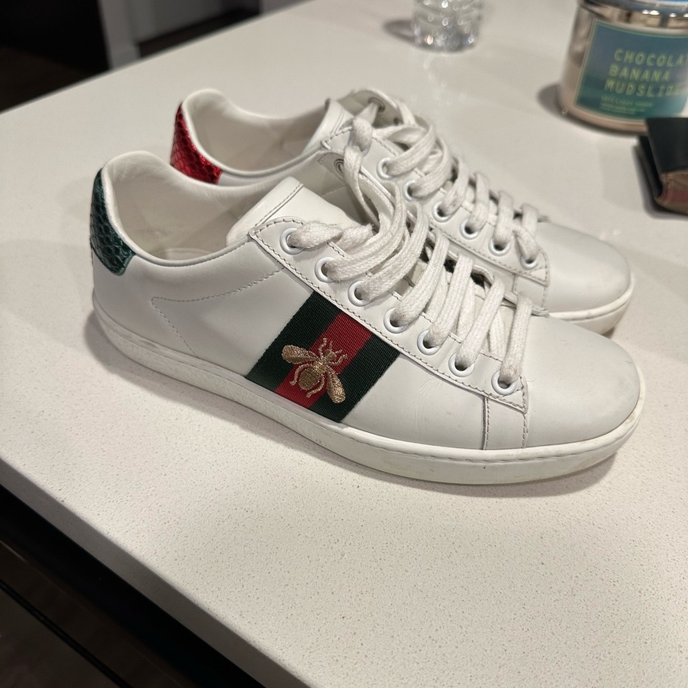 Gucci White and Red Sneakers with Signature Style